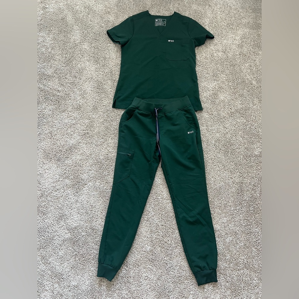 Figs British racing green scrub set joggers XS
